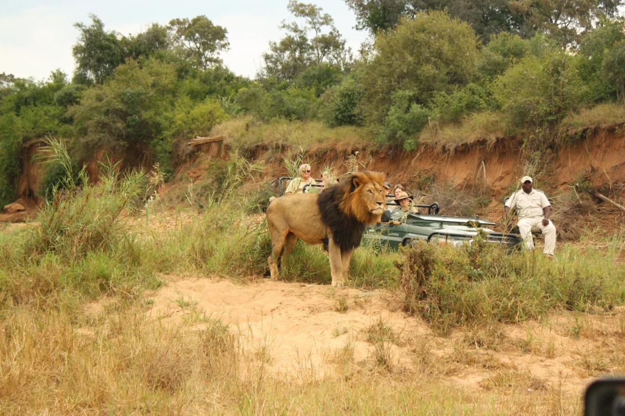 Karongwe Portfolio- Shiduli Private Game Lodge Karongwe Game Reserve Exterior foto
